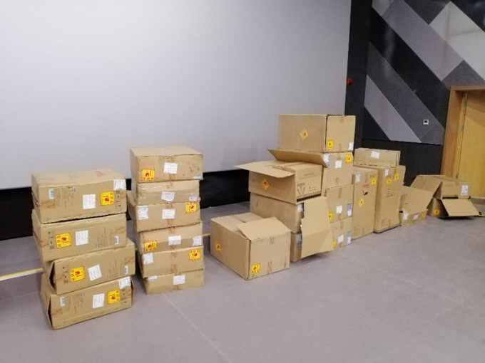 专业影院2.jpg